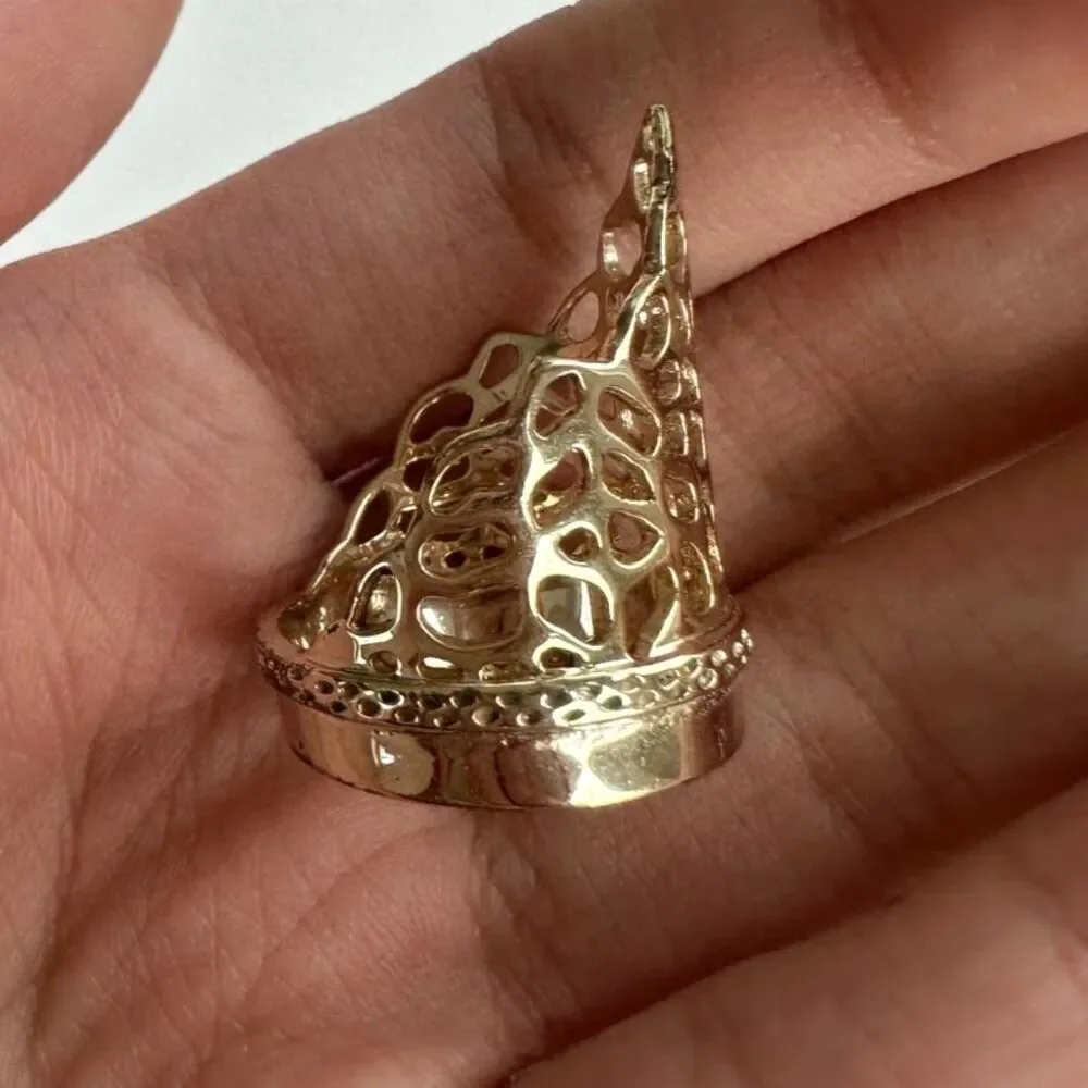 NWOT Kendra Scott Paige in Gold Filigree Size 8 Ring